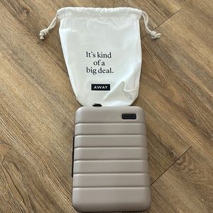 Away mini luggage bag sand color